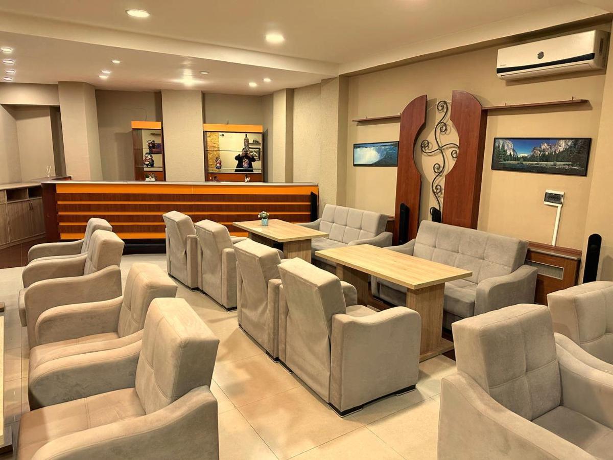 Hotel G Bakuri Batumi Exteriér fotografie